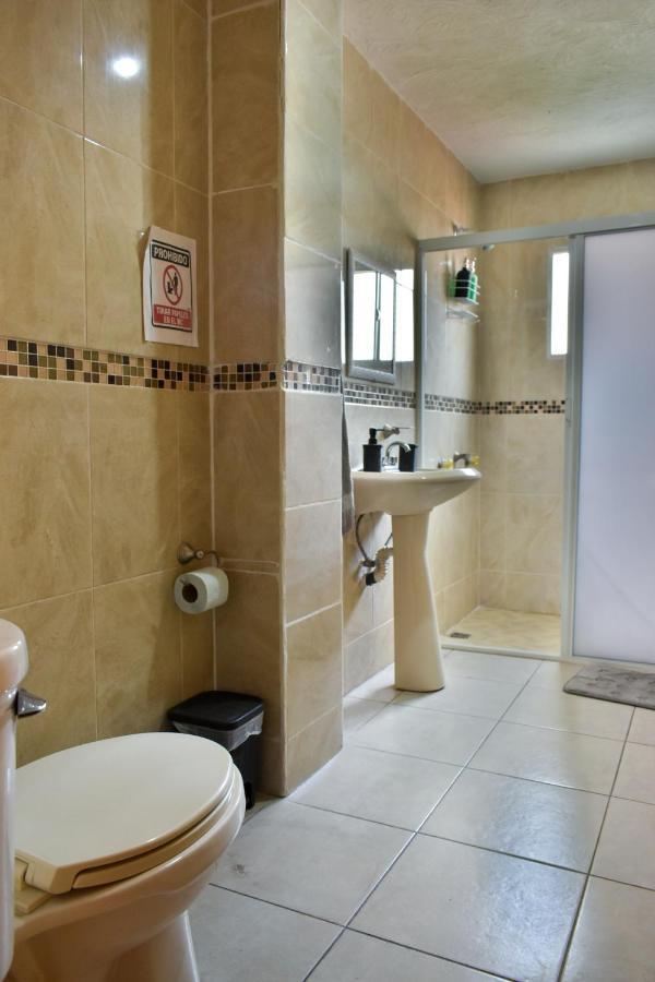 2 Venator House Boutique Apartment León Exterior foto