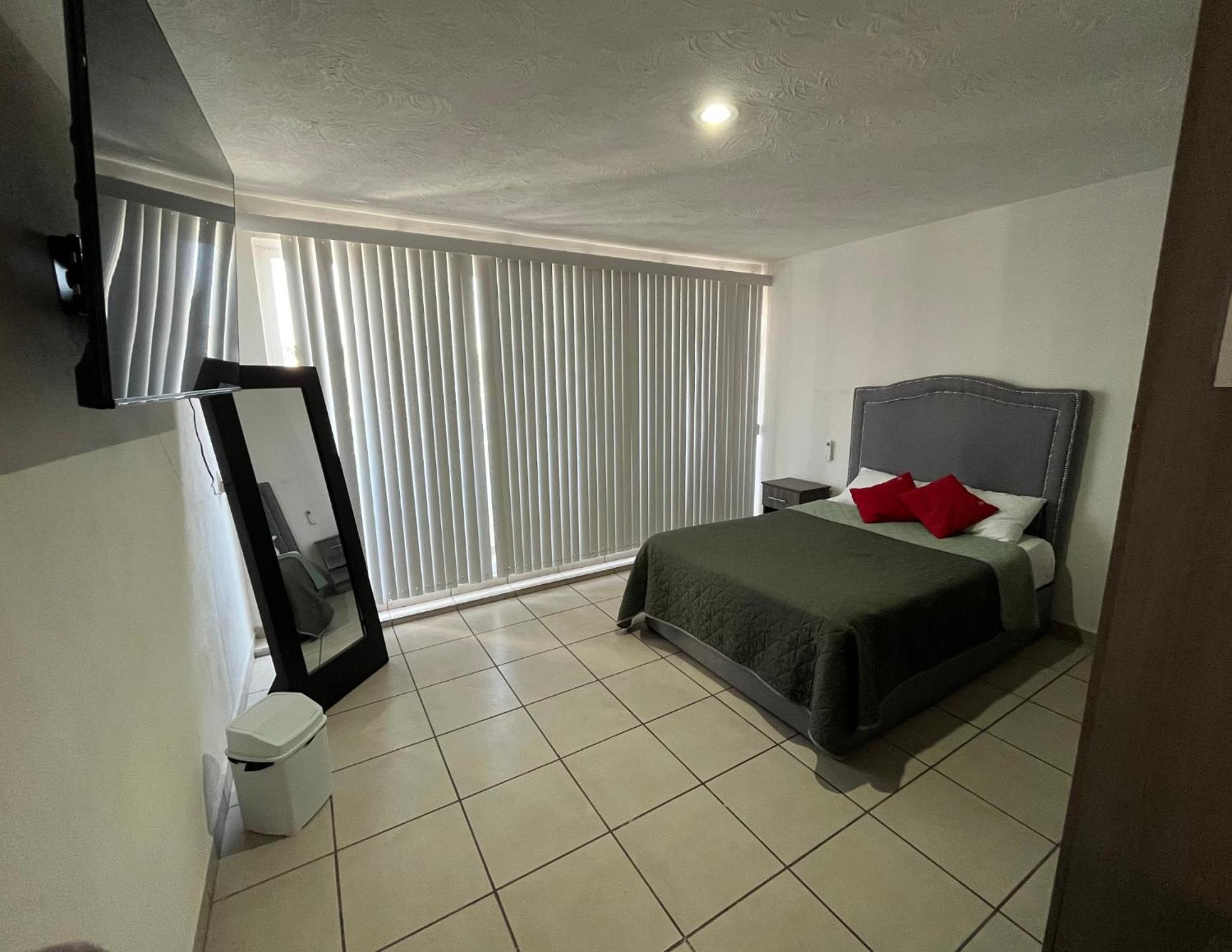 2 Venator House Boutique Apartment León Exterior foto