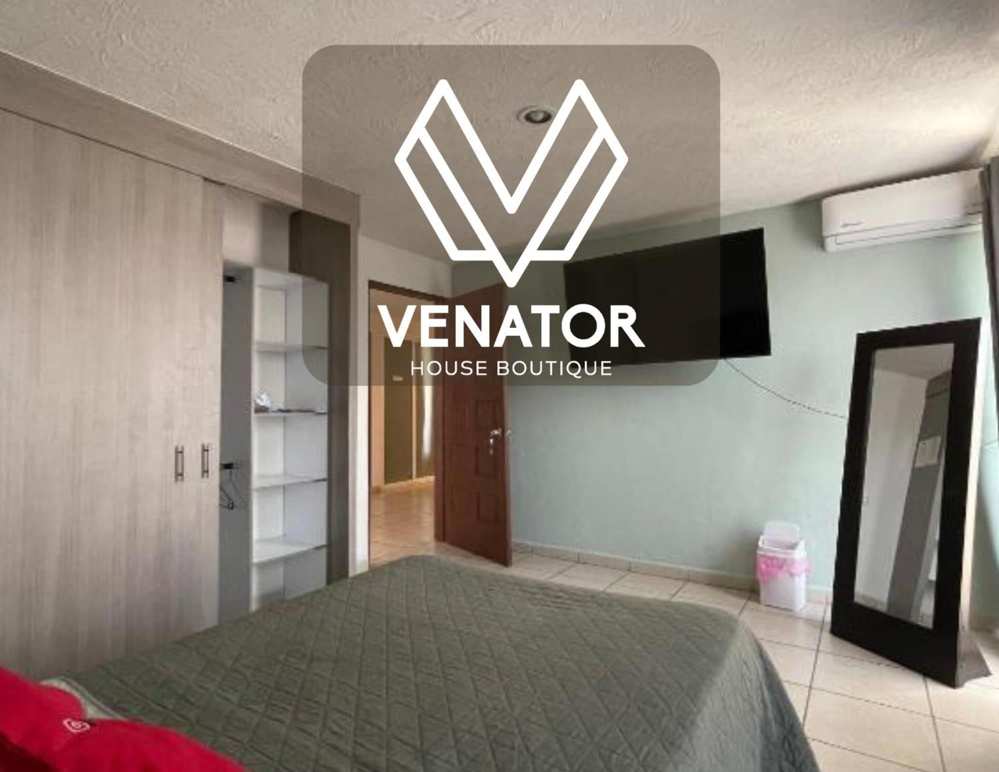 2 Venator House Boutique Apartment León Exterior foto